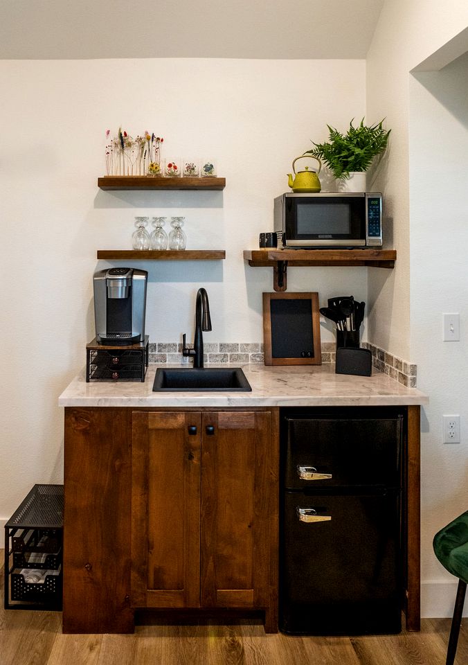 Charming Treehouse for Glamping Trips near Magnolia, Texas