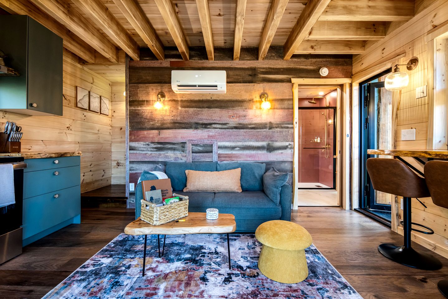 Luxury Woodland Treehouse with Fire Pit & Mountain Views Near Highlands, NC