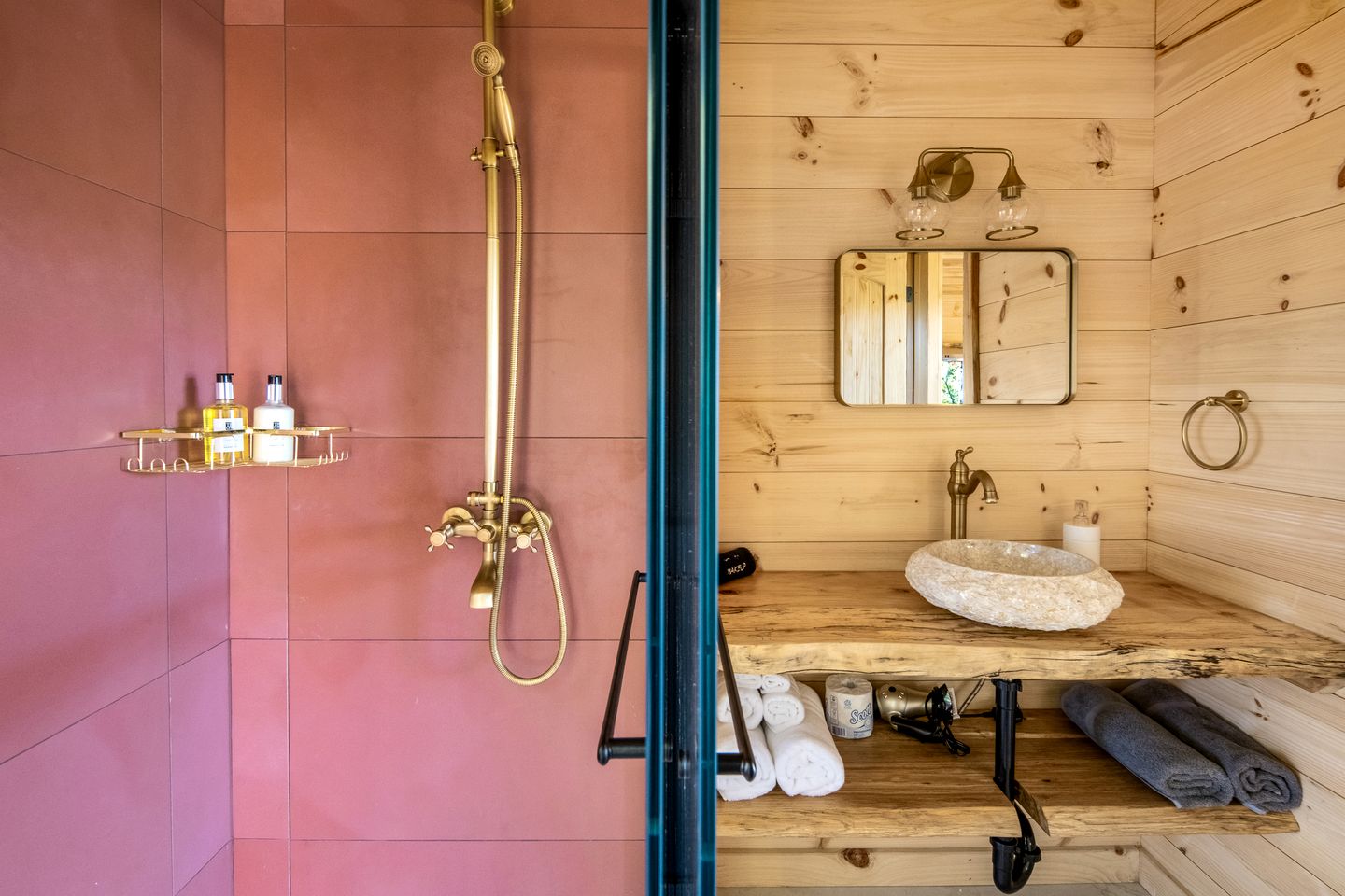 Luxury Woodland Treehouse with Fire Pit & Mountain Views Near Highlands, NC