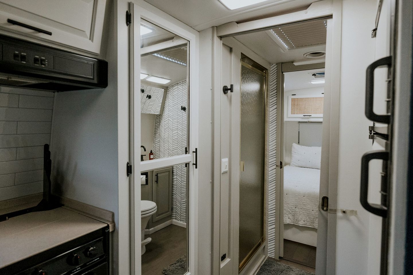 Amazing Airstream Perfect for Couples in Erwin, Tennessee