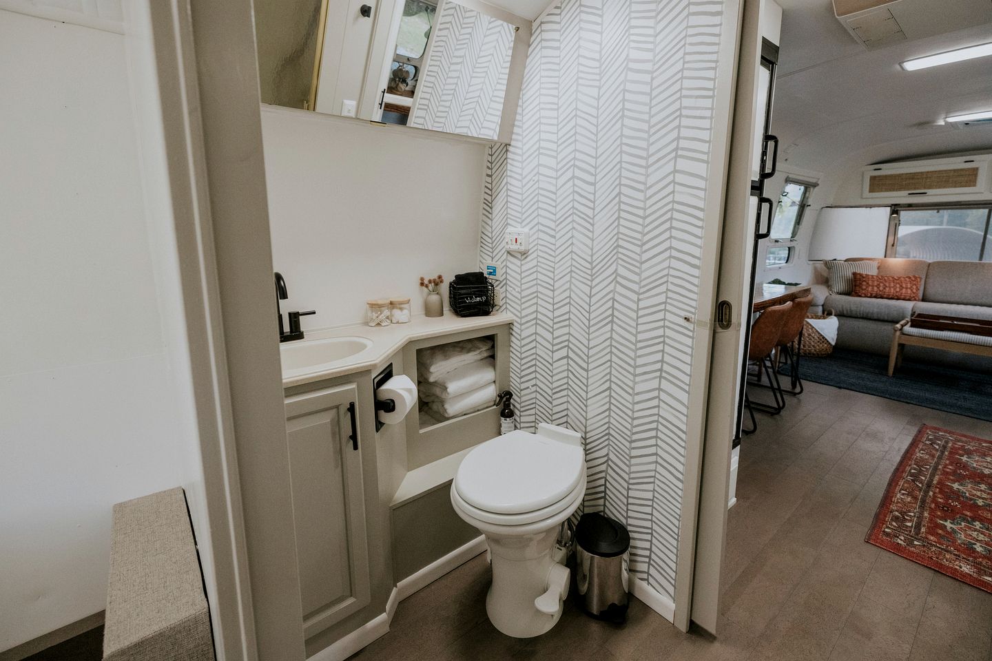 Amazing Airstream Perfect for Couples in Erwin, Tennessee