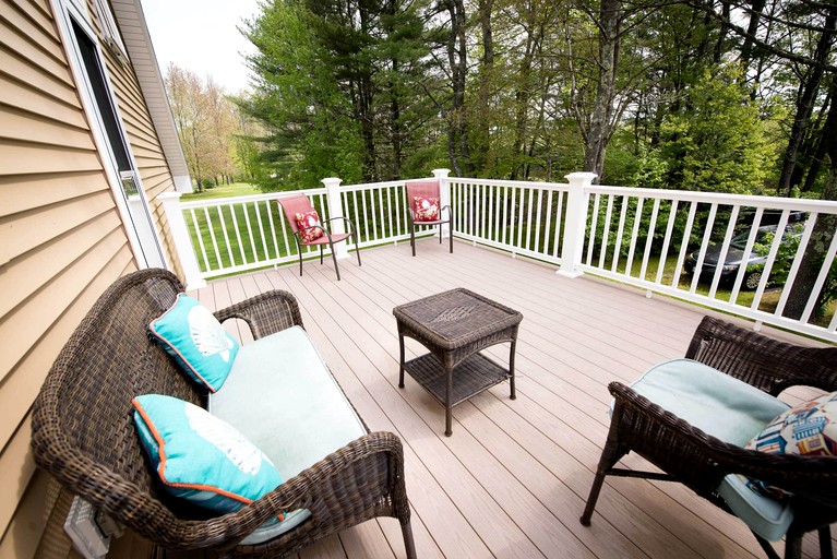 Cabins (United States of America, Topsham, Maine)