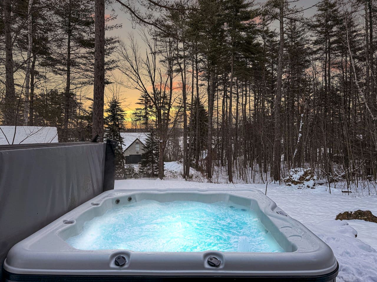 Cozy Vacation Rental near Pleasant Mountain in Bridgton, Maine