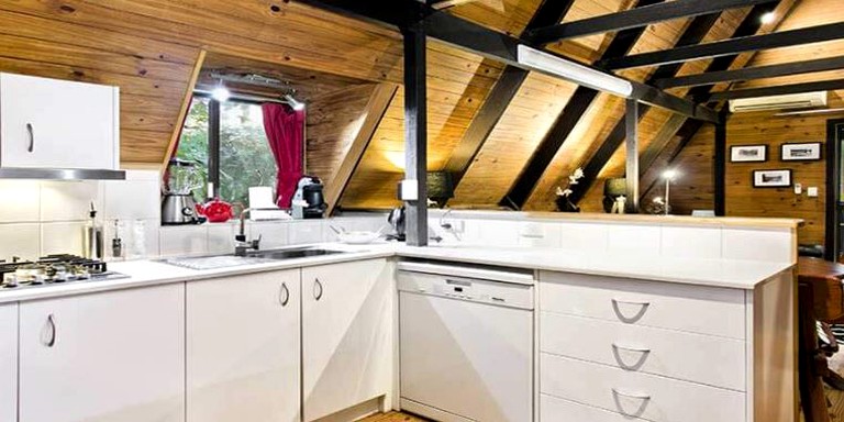 Log Cabins (Springbrook, Queensland, Australia)