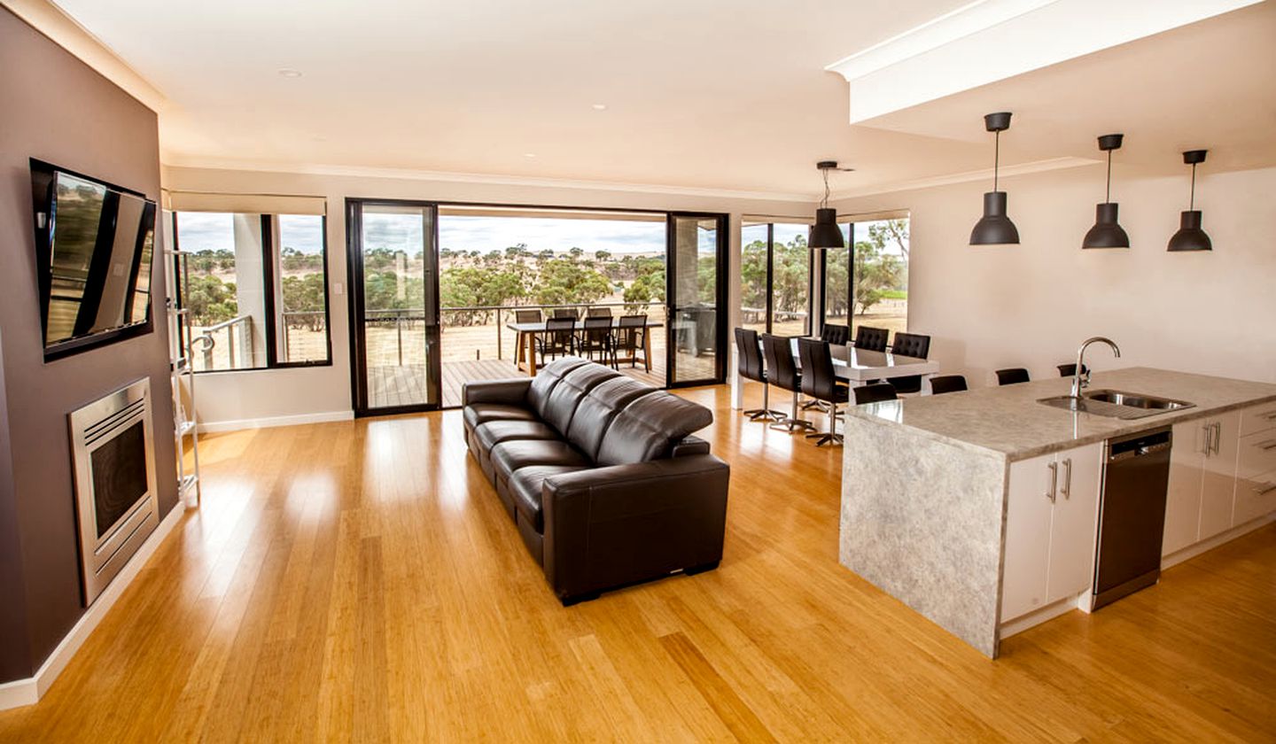 Luxury Cottage Rentals with Stunning Views in the Clare Valley, South Australia