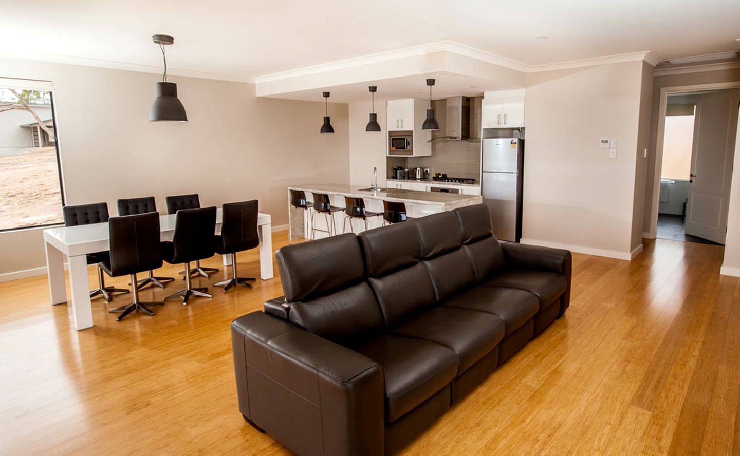 Luxury Cottage Rentals with Stunning Views in the Clare Valley, South Australia