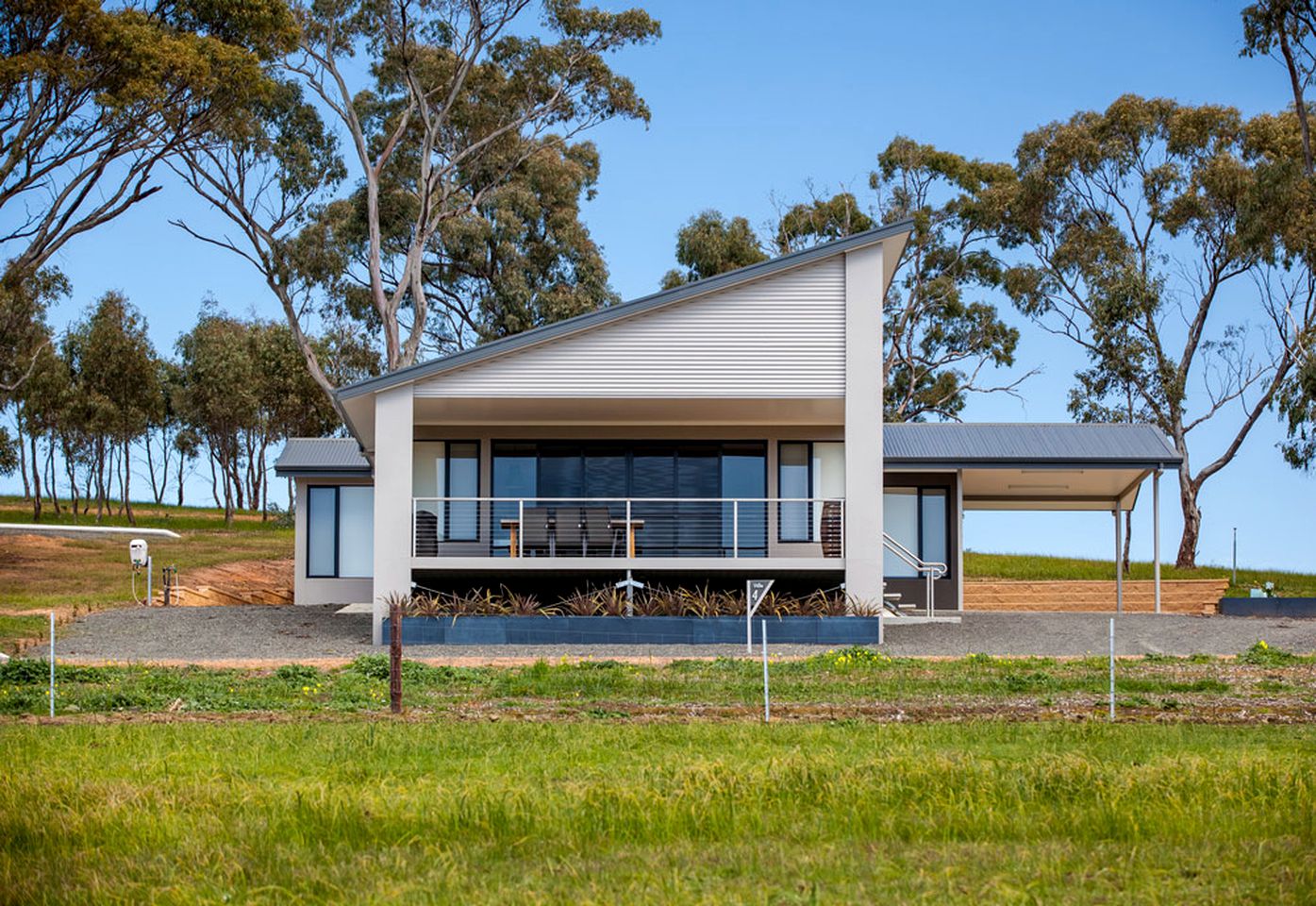 Luxury Cottage Rentals with Stunning Views in the Clare Valley, South Australia