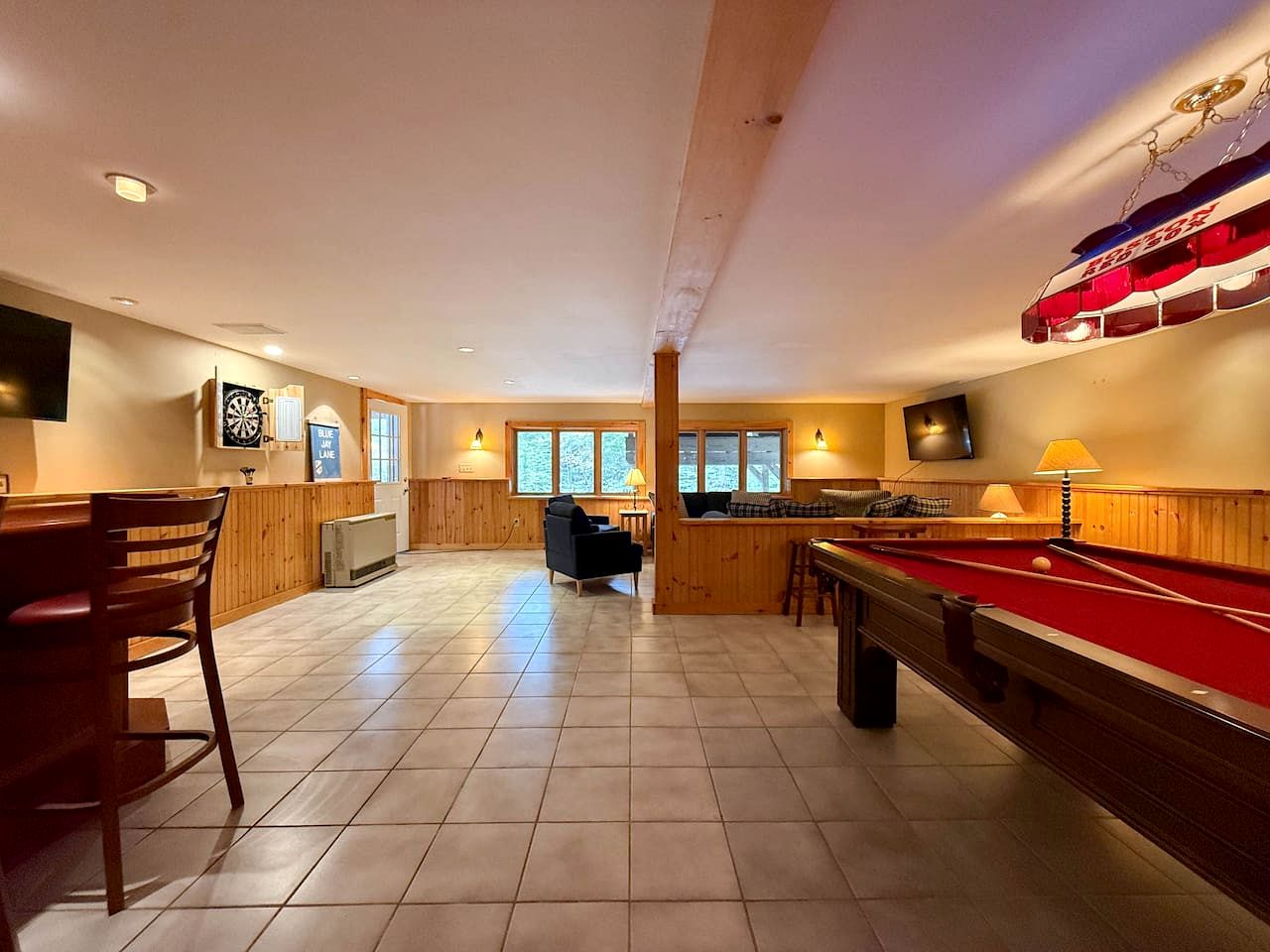Luxury Treetop Mountain Cabin with Private Hot Tub, Infrared Sauna & Game Room Near Pleasant Mountain, Bridgton, Maine