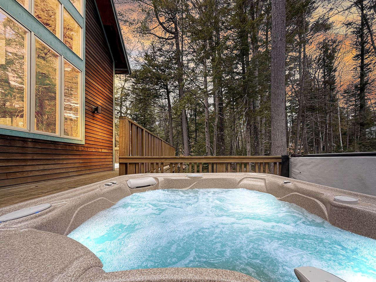 Luxury Treetop Mountain Cabin with Private Hot Tub, Infrared Sauna & Game Room Near Pleasant Mountain, Bridgton, Maine