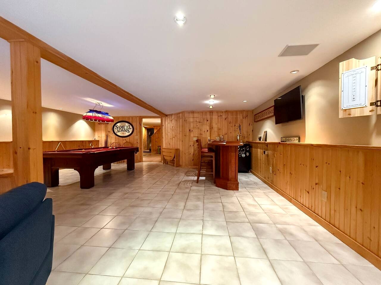 Luxury Treetop Mountain Cabin with Private Hot Tub, Infrared Sauna & Game Room Near Pleasant Mountain, Bridgton, Maine