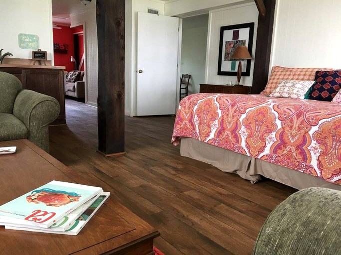 The Nest at Palacios, Vacation Rentals 27805, Palacios, United States