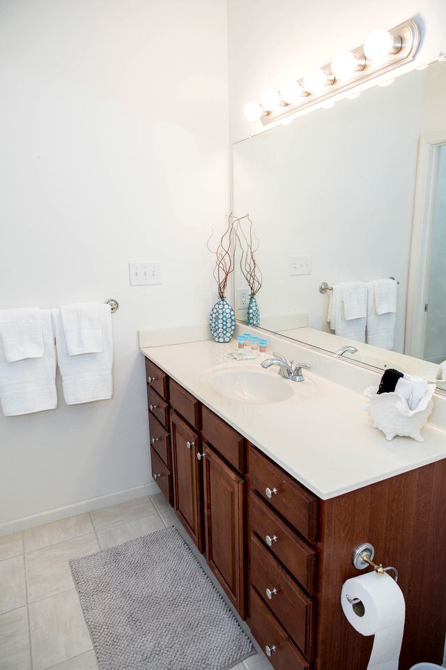 Inviting Bay Creek Vacation Home with Golf-Cart Community Near Cape Charles, Virginia