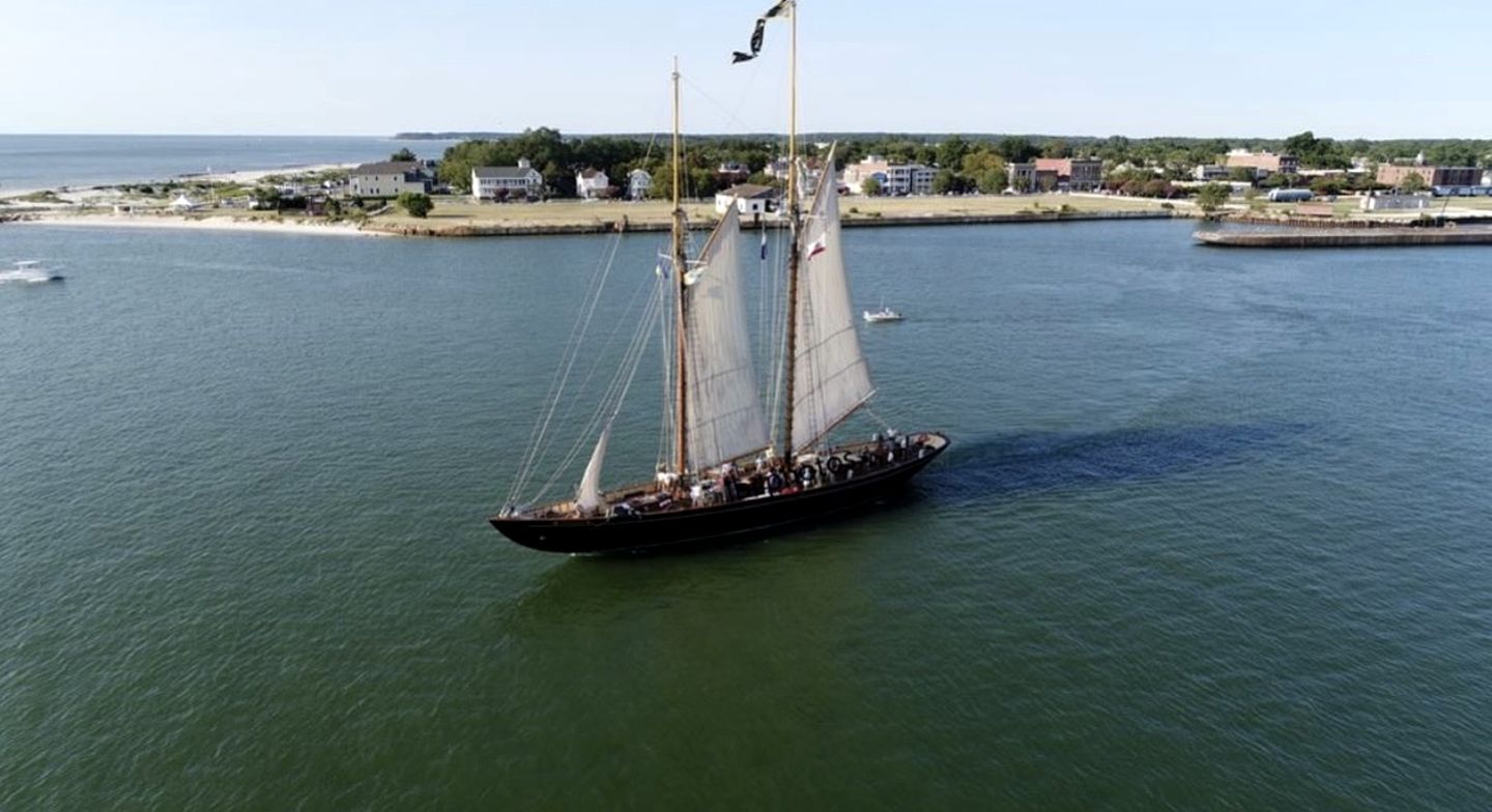 Inviting Bay Creek Vacation Home with Golf-Cart Community Near Cape Charles, Virginia