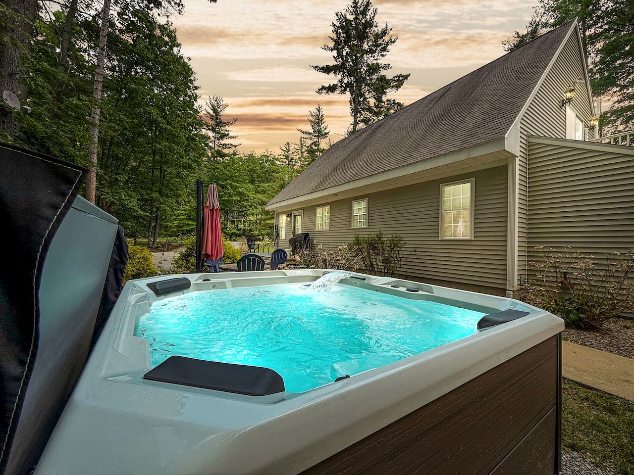 Cozy Cabin Retreat Near Saco River in Conway, New Hampshire