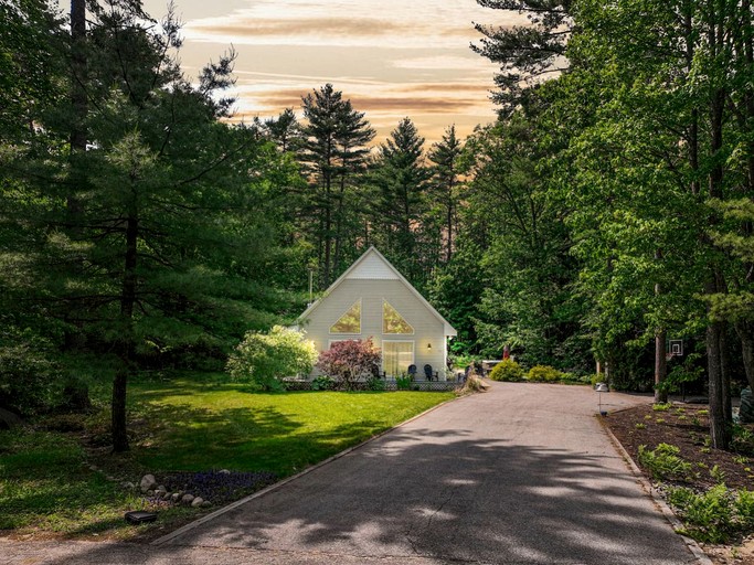 Cabins (United States of America, Conway, New Hampshire)
