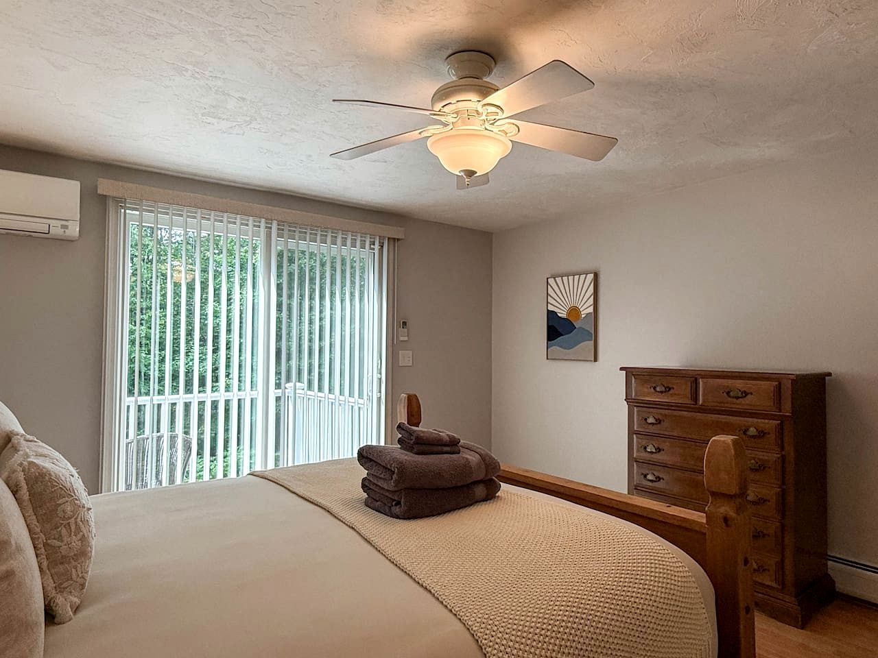 Cozy Cabin Retreat Near Saco River in Conway, New Hampshire