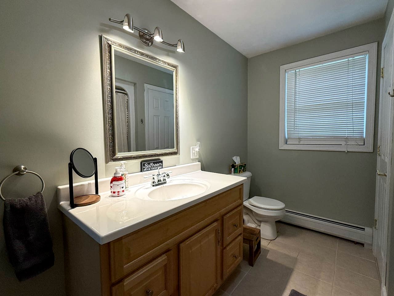 Cozy Cabin Retreat Near Saco River in Conway, New Hampshire