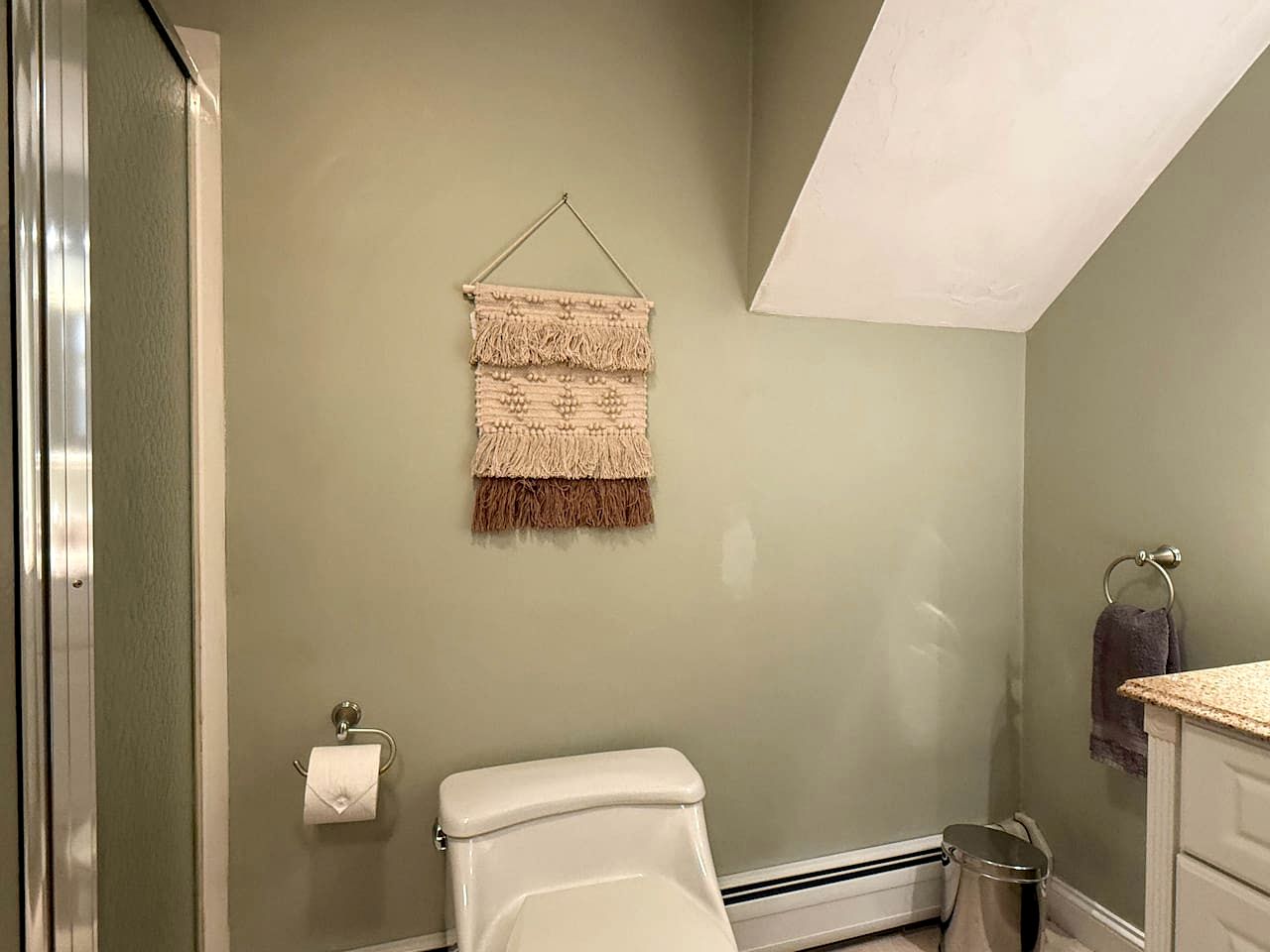 Cozy Cabin Retreat Near Saco River in Conway, New Hampshire