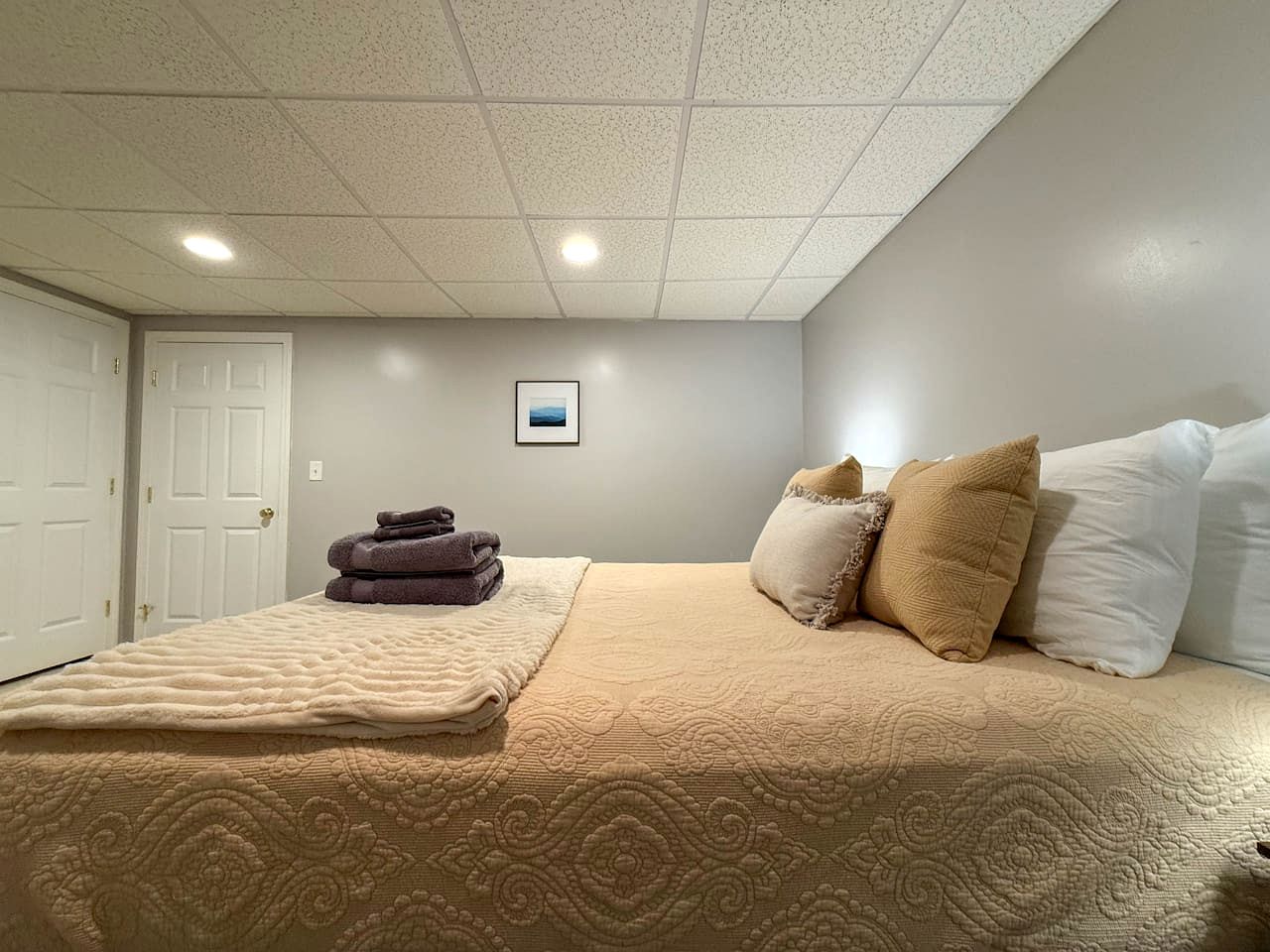 Cozy Cabin Retreat Near Saco River in Conway, New Hampshire