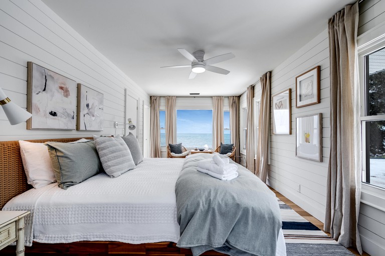 Vacation Rentals (Canada, Kingsville, Ontario)