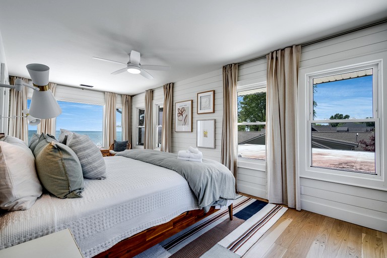 Vacation Rentals (Canada, Kingsville, Ontario)