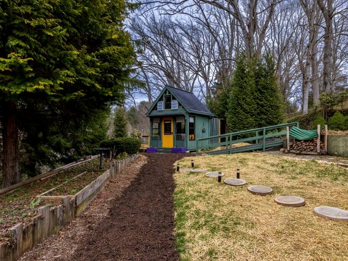 Tiny Houses (United States of America, Canton, North Carolina)