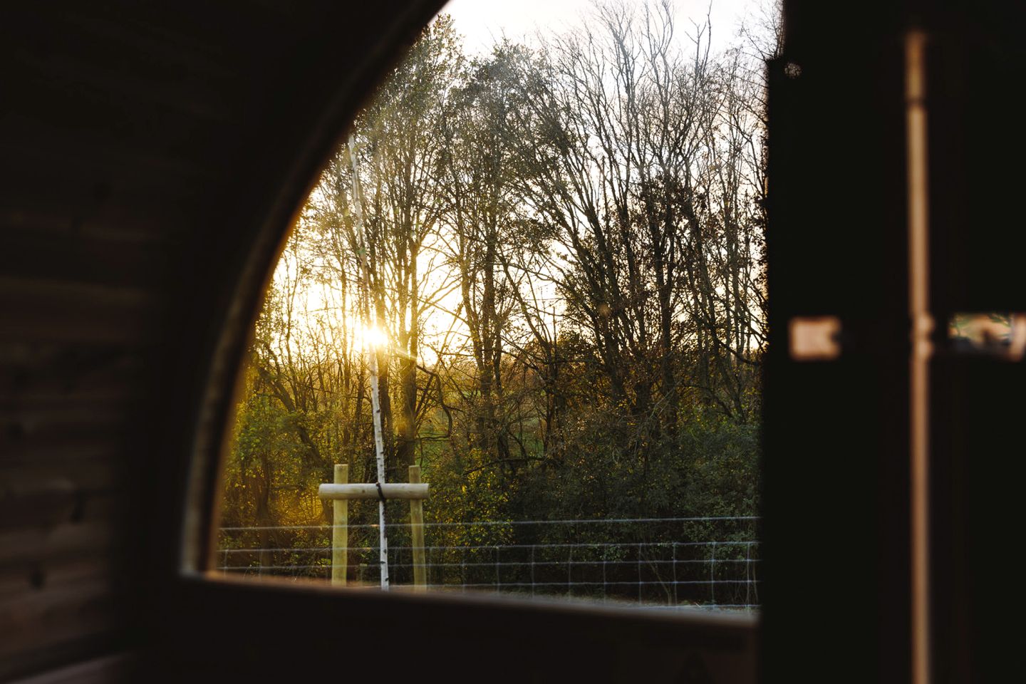 Luxury Countryside Lodge with Private Spa Retreat, Hot Tub & Outdoor Cinema Near Binsted, England