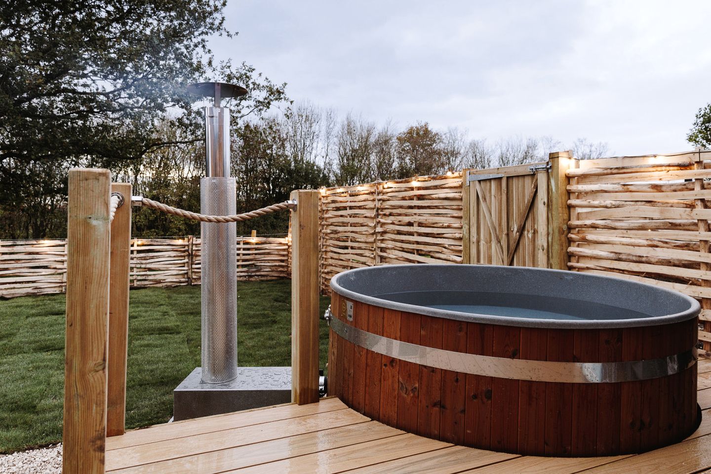 Luxury Countryside Lodge with Private Spa Retreat, Hot Tub & Outdoor Cinema Near Binsted, England