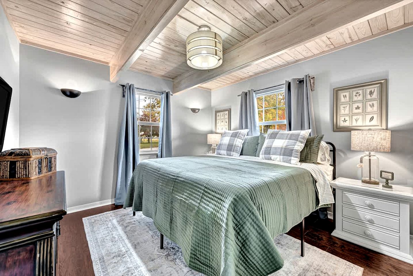 Inviting Hideaway Perfect for a Relaxing Escape in Siloam Springs, Arkansas