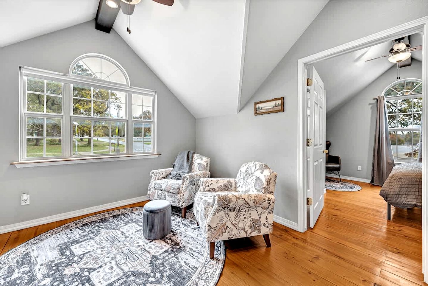 Inviting Hideaway Perfect for a Relaxing Escape in Siloam Springs, Arkansas