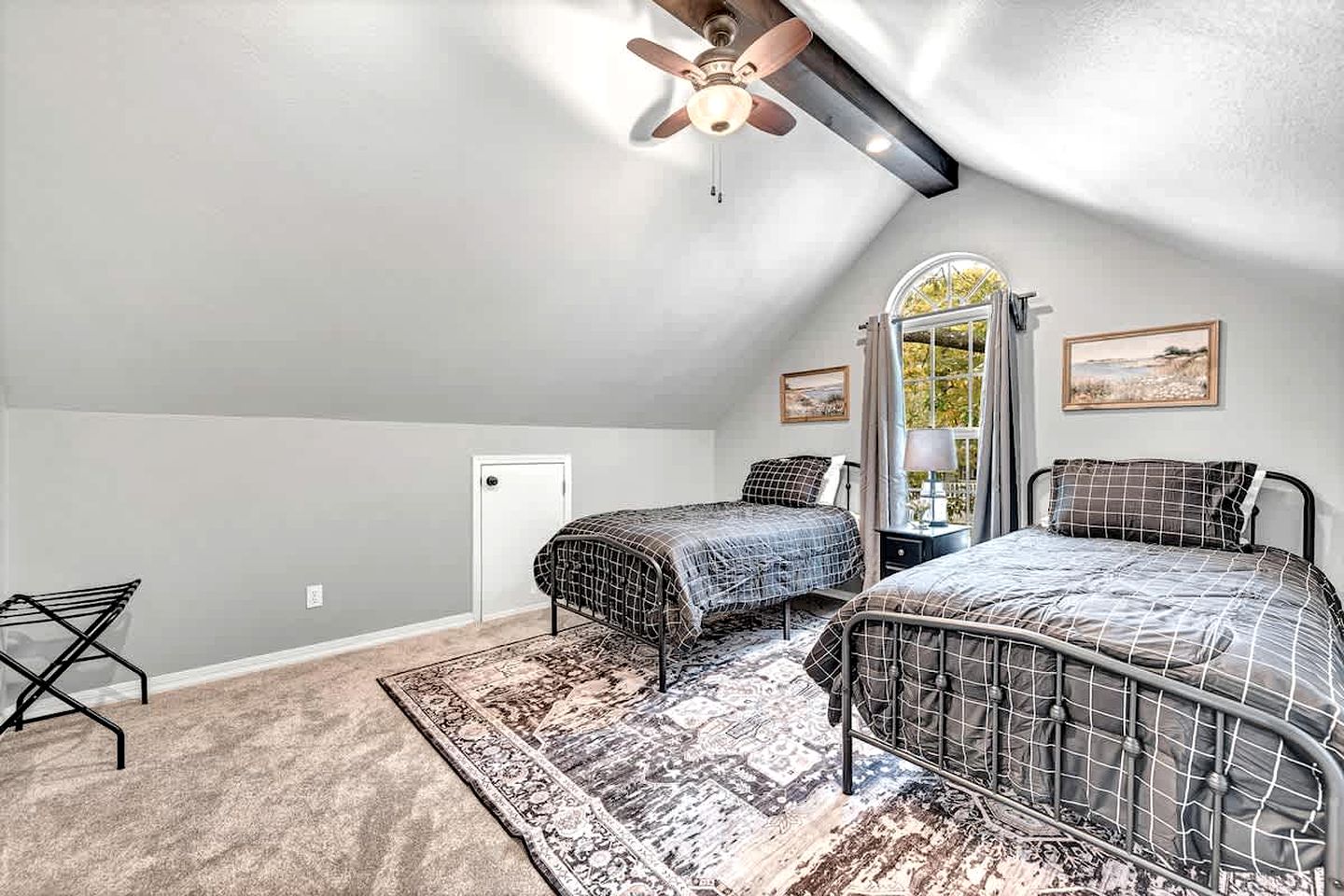 Inviting Hideaway Perfect for a Relaxing Escape in Siloam Springs, Arkansas