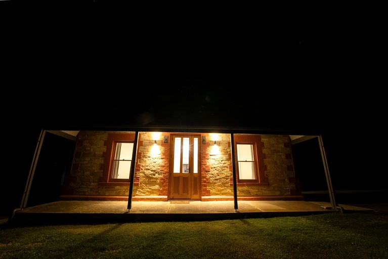 Vacation Rentals (Australia, --, South Australia)