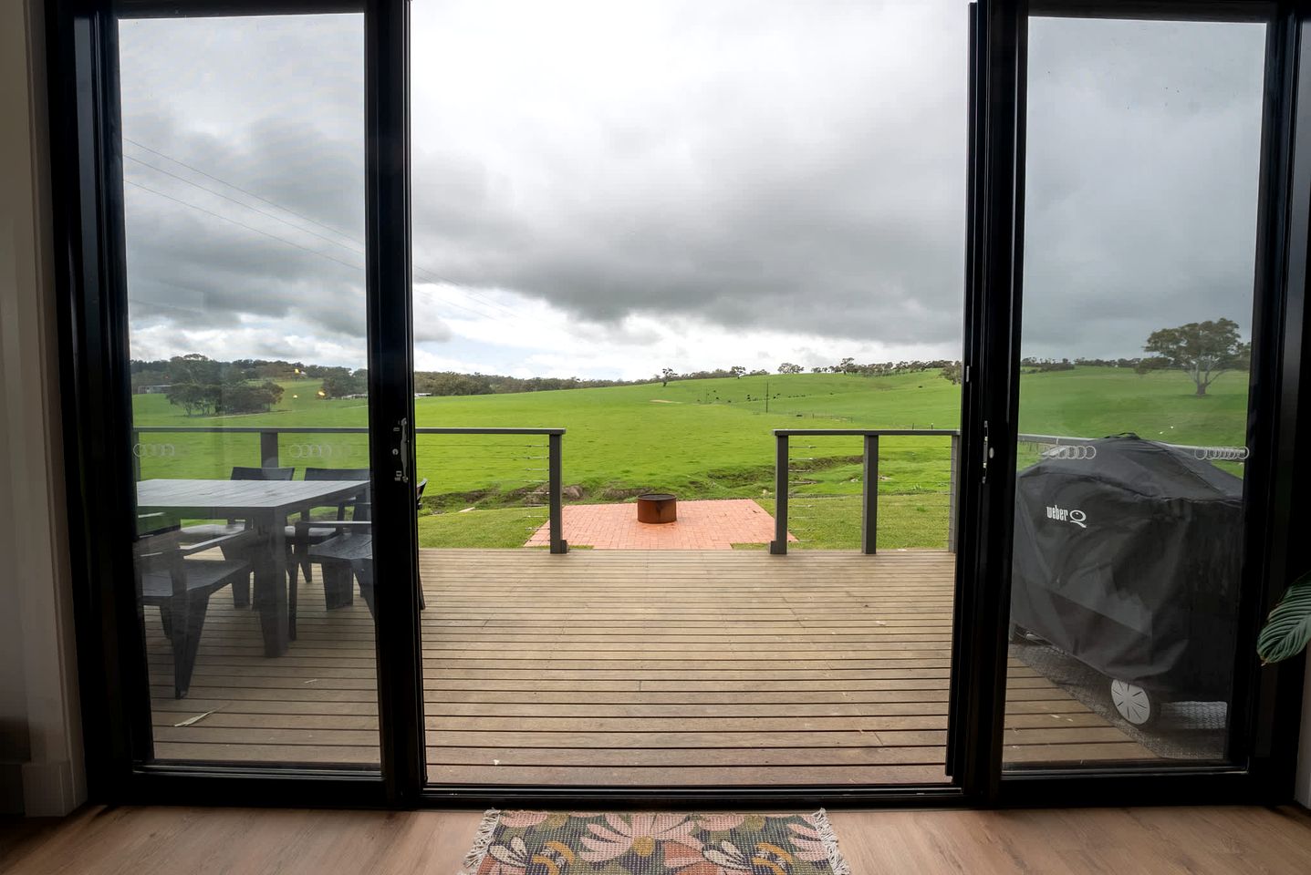 Charming Renovated Cottage with Fire Pit and Breathtaking Views in South Australia