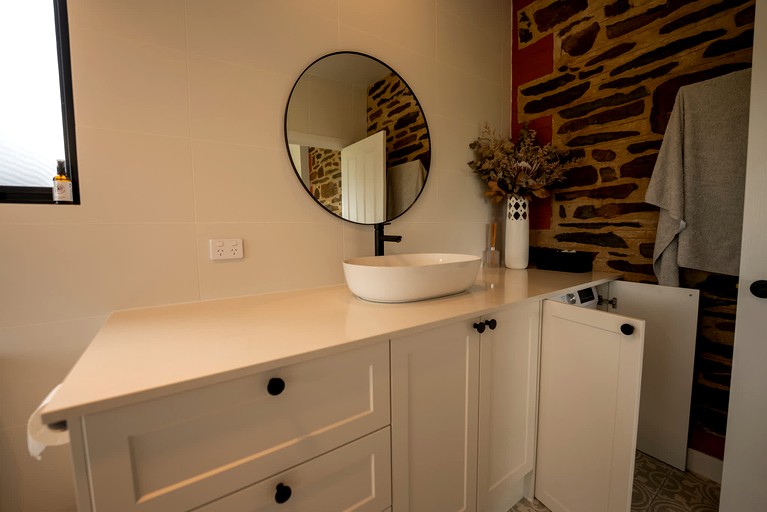 Vacation Rentals (Australia, --, South Australia)