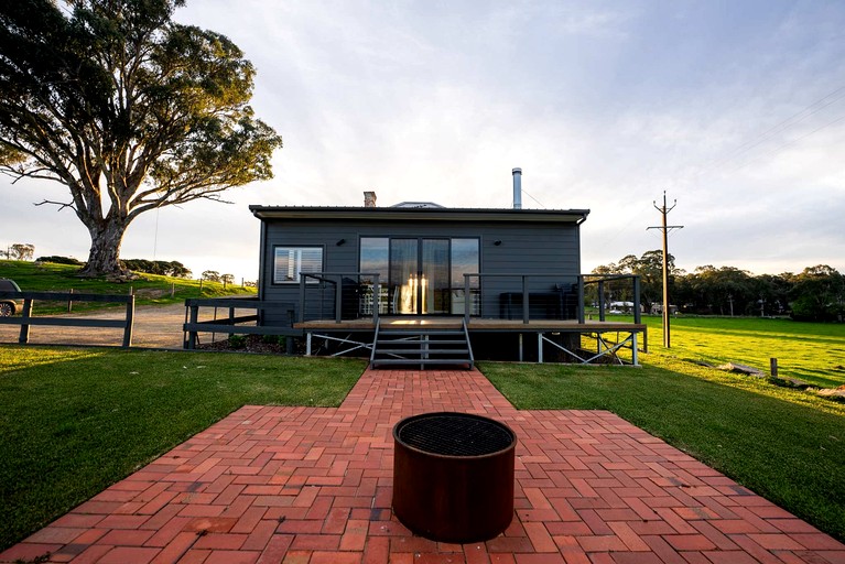 Vacation Rentals (Australia, --, South Australia)