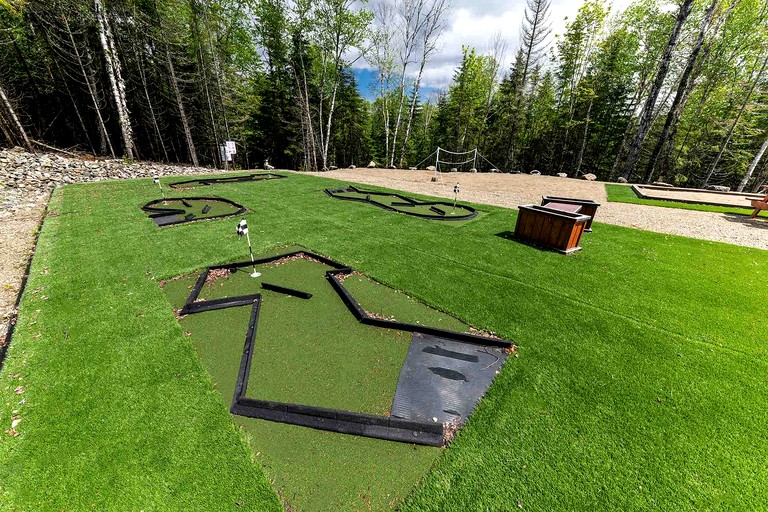 Cottages (Canada, Baie Saint Paul, Quebec)