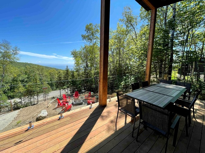 Cottages (Canada, Baie Saint Paul, Quebec)