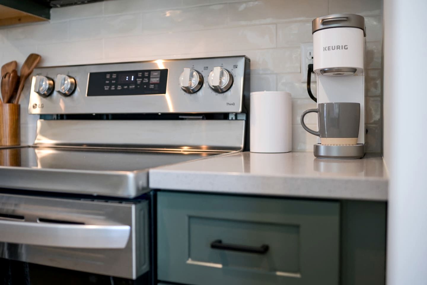 Bright and Airy A-Frame for a Relaxing Mountain Getaway in Conway, New Hampshire