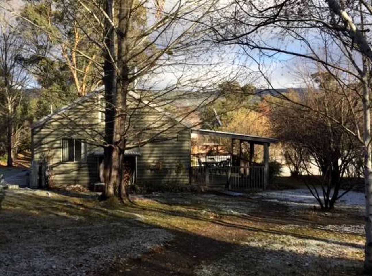 Peaceful Cottage Rental near Namadgi National Park in New South Wales, Australia