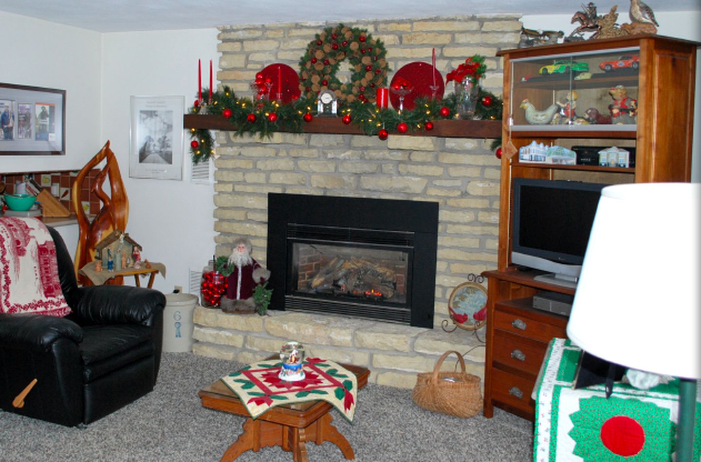 Romantic Vacation Rental in a Charming Carroll County Bed and Breakfast in Illinois