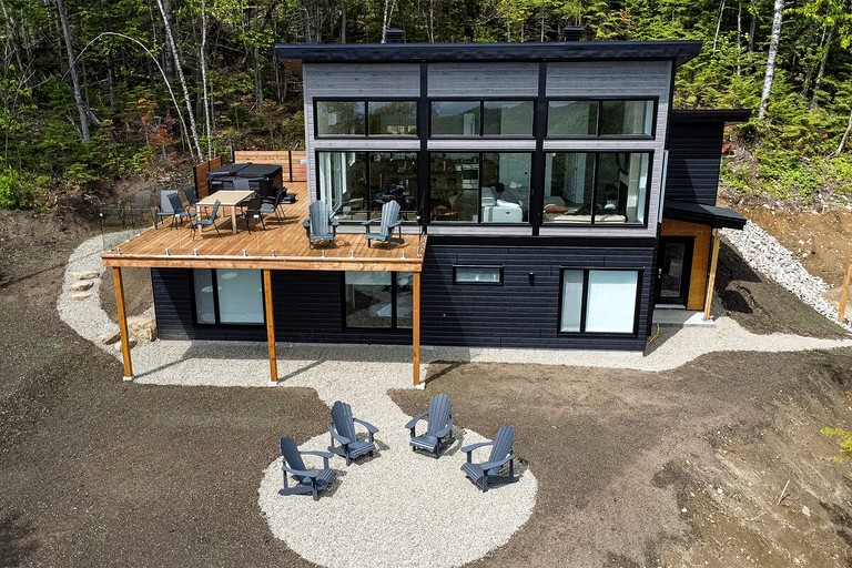 Exceptional Luxury Retreat Overlooking Saint Lawrence River in Charlevoix near Quebec City, Quebec