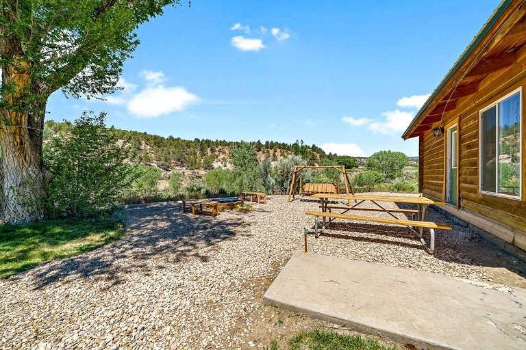 Cabins (United States of America, Mt. Carmel, Utah)