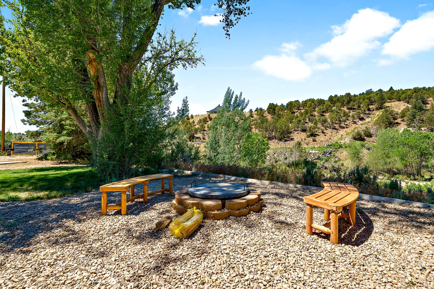 Small Group Cabin Perfect for Outdoor Activities in Mt. Carmel, Utah