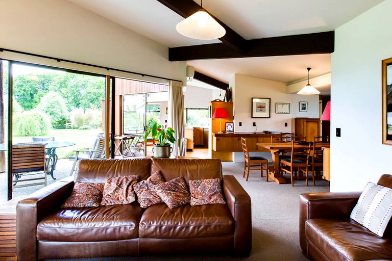 Villas (Hastings, North Island, New Zealand)