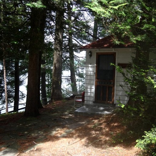 Cabins (Algonquin Park, Ontario, Canada)