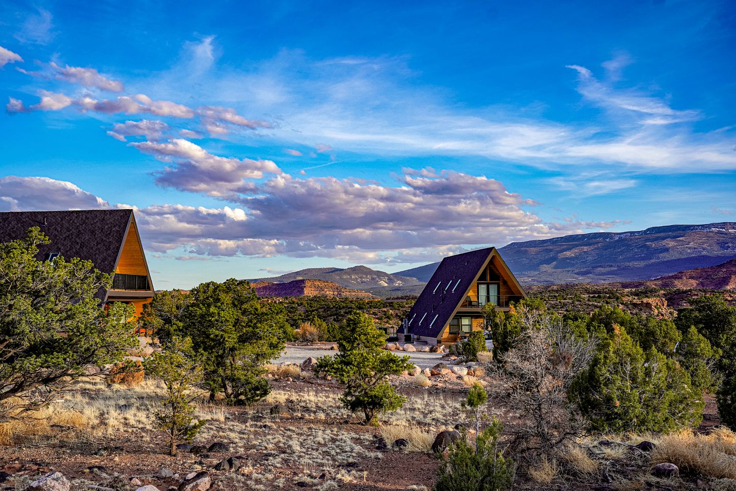 Gorgeous A-frame Settled in the Middle of the Desert inTorrey, Utah