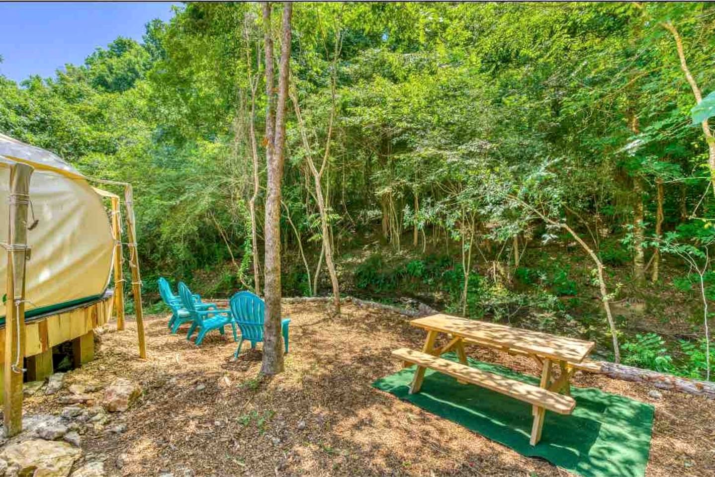 Secluded Bell Tent with Outdoor Shower and Deck in Alabama