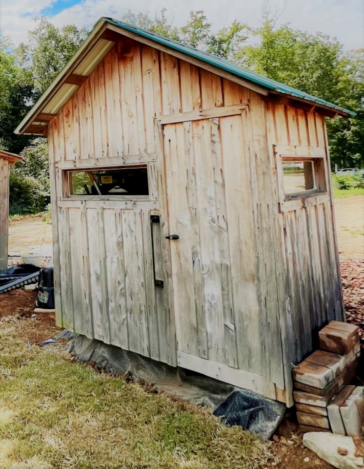 Secluded Bell Tent with Outdoor Shower and Deck in Alabama