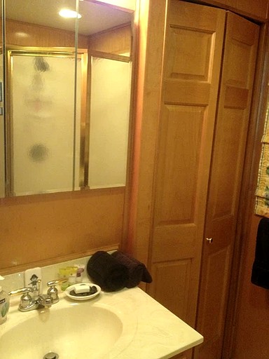 Boats & Floating Homes (Volente, Texas, United States): Houseboat - Lake Travis, TX