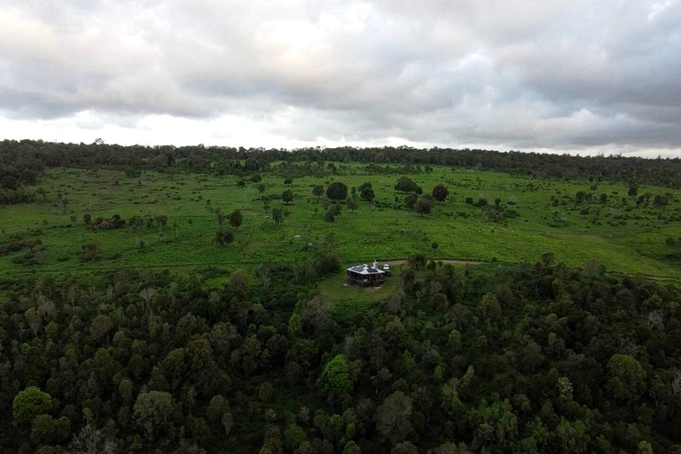 Cabins (Australia, Neumgna, Queensland)